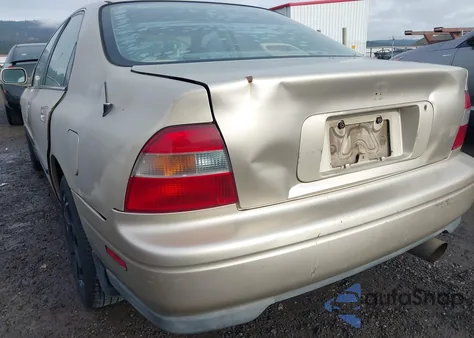 1994 Honda Accord Lx z USA, uszkodzony, nr VIN JHMCD5634RC074631